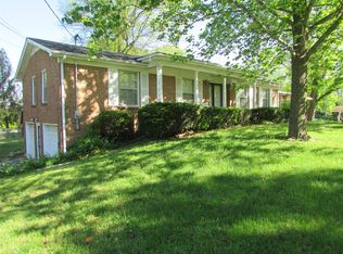 200 Hampton Rd, Columbia, TN 38401