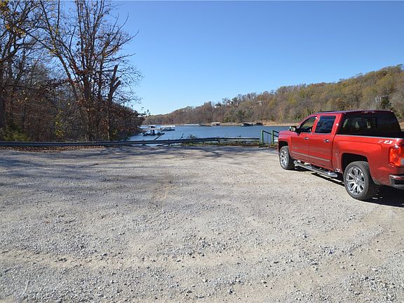 2nd image of Coose Hollow Dr
