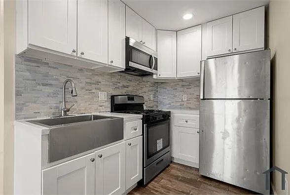 1 bed, 650 sqft, $2,289 — Photo 2