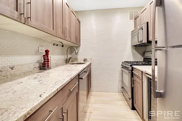 Sold by Spire Group | media 22
