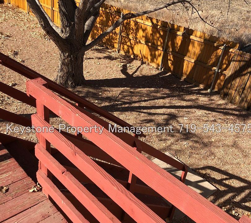 1st image of 486 W Bellflower Dr #0