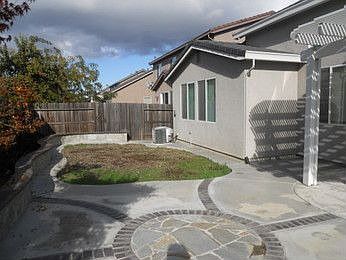 5th image of 10100 Annie St