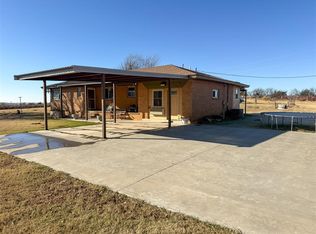 8020 County Road 1110, Lookeba, OK 73053