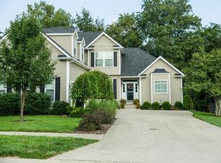 110 S Lafayette Dr, Georgetown, KY 40324