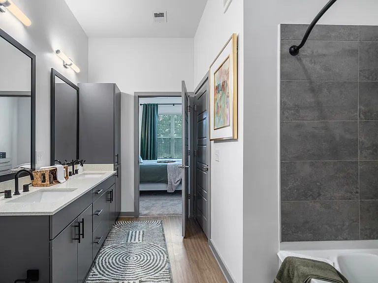 Populus Waterside Apartments — Photo 20