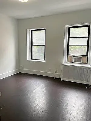 Rented by Jonis Realty | media 2