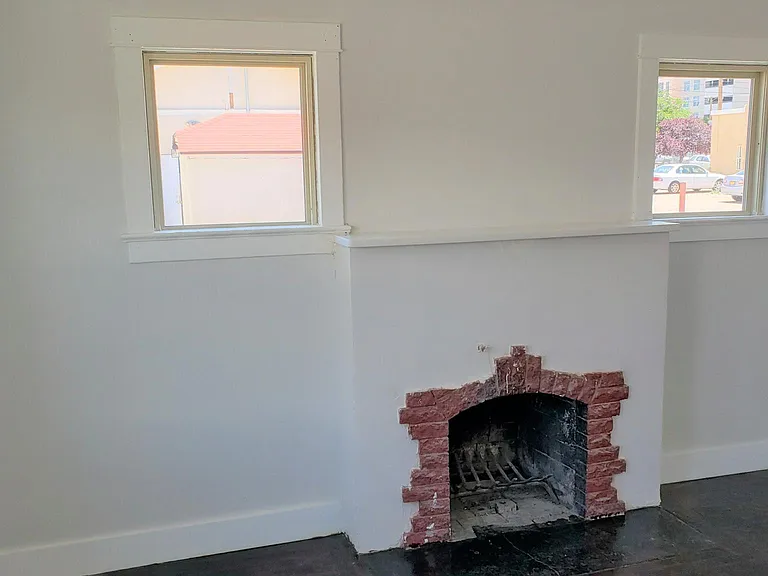 512 Granite Ave NW — Photo 5