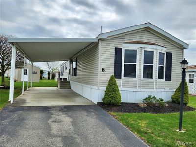 8 Lavender Ln, Buffalo, NY, 14225