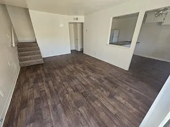 504 Jeanell Dr #14 — Photo 1