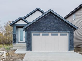 213 Edgemont Rd NW, Edmonton, AB T6M1N4