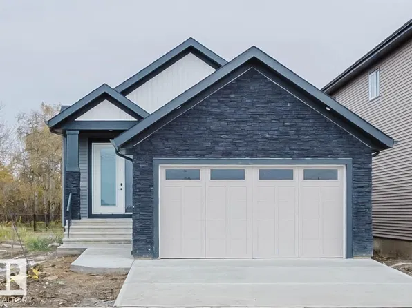 213 Edgemont Rd NW, Edmonton, AB T6M 1N4