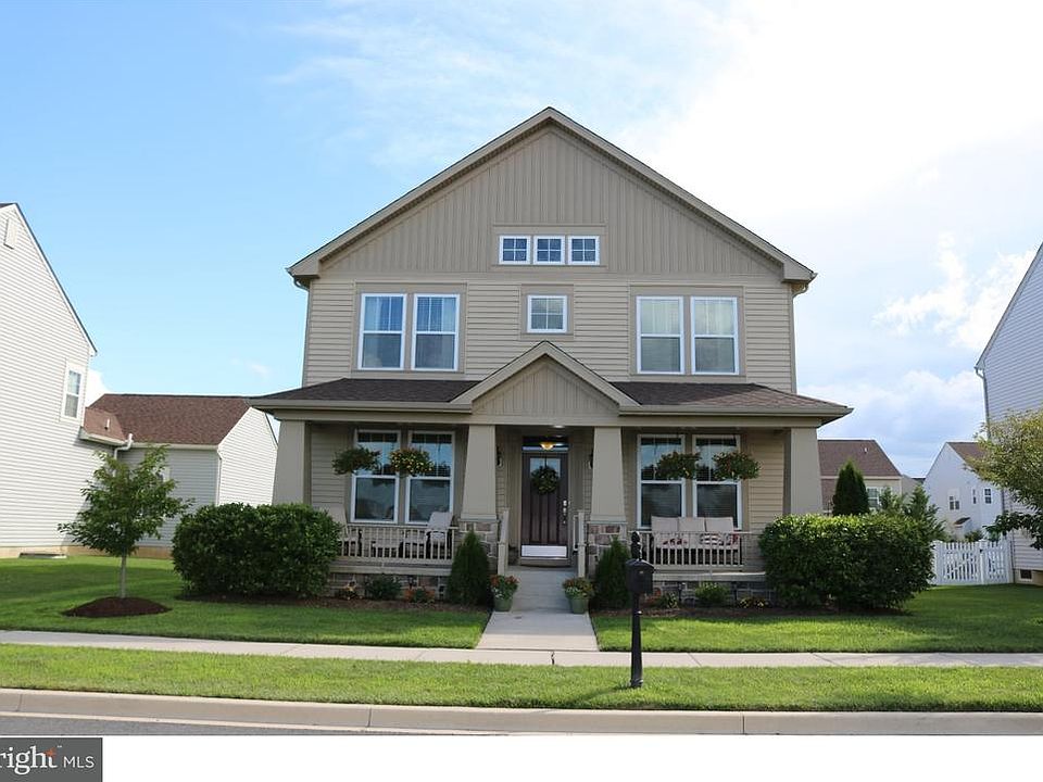 1st image of 2327 E Palladio Pl