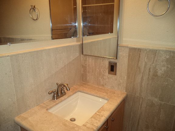 3rd image of 2000 Jasper Bluff St Unit 202