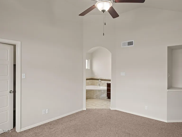14432 Russell Borea Ave — Photo 19
