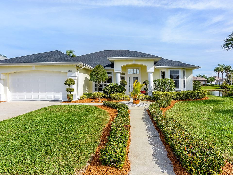1st image of 2626 Canterbury Cir