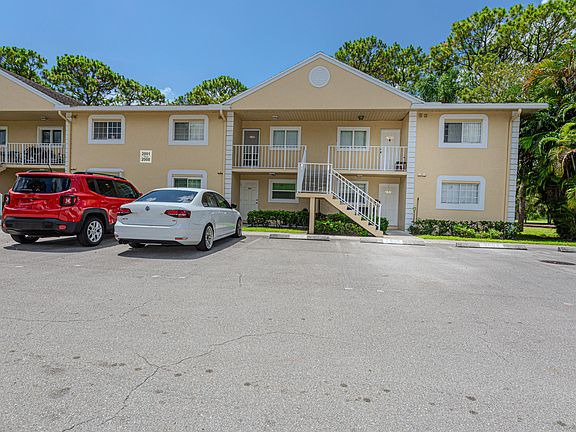 3rd image of 2007 Palm Beach Trace Drive #2007