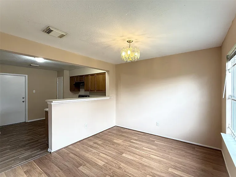 9023 Kalewood Dr — Photo 5