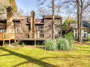 9028 Saint Croix Ln, Charlotte, NC 28277