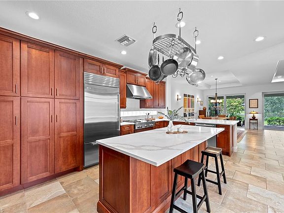 2nd image of 19647 Casa Verde WAY