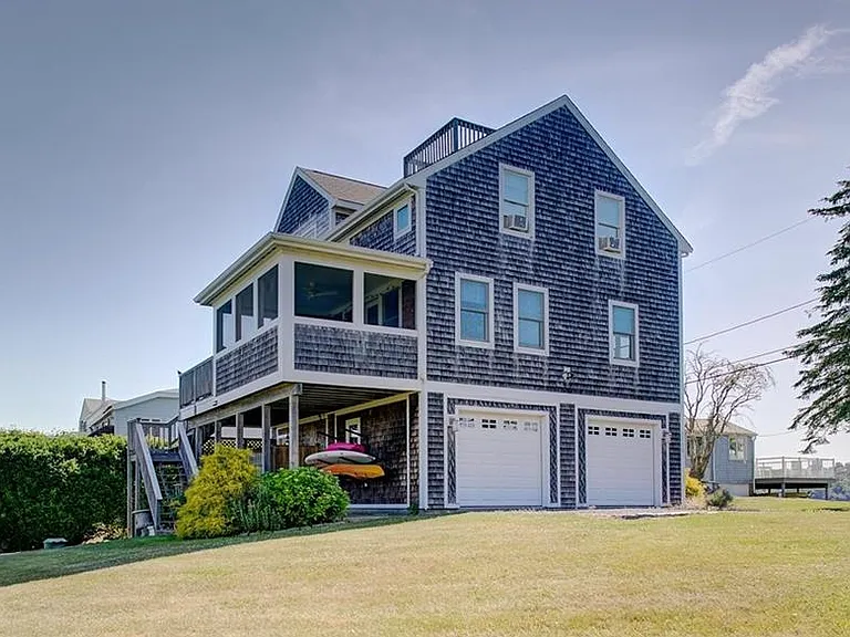 1316 Anthony Rd — Photo 3