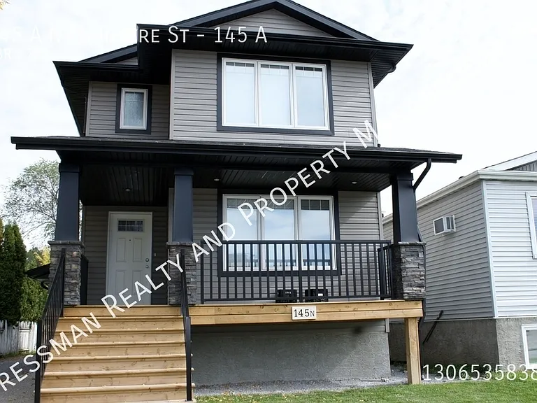145 McIntyre St N #A — Photo 2