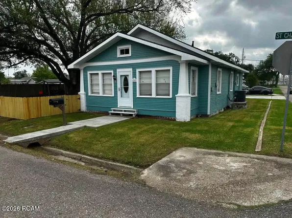400 Saint Charles St, Norco, LA 70079