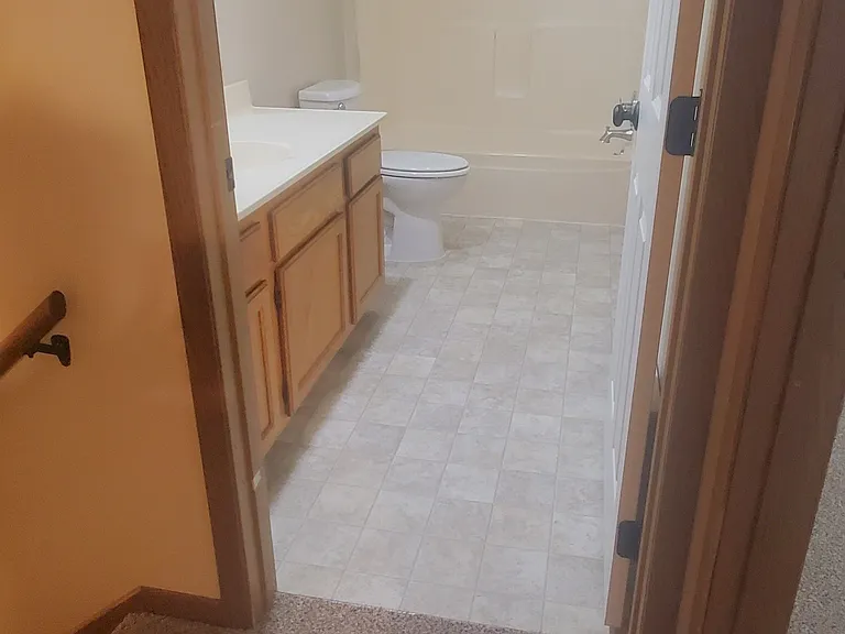 410 S Division St #1 — Photo 22