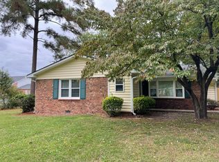 7511 Telfair Dr, Fayetteville, NC 28303