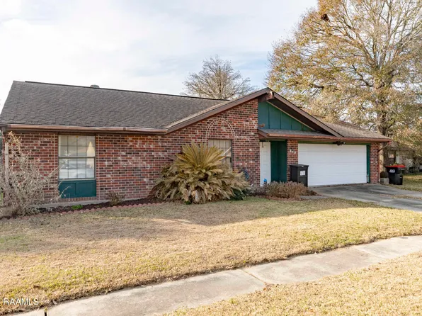 219 Titan Dr, Lafayette, LA 70508