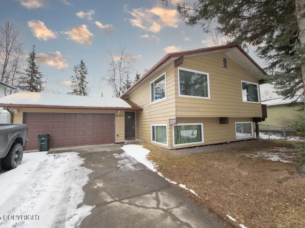 5006 Vance Dr, Anchorage, AK 99508