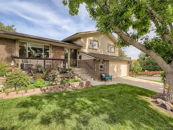 4th image of 6909 S Syracuse Ct