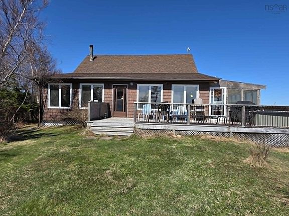 3rd image of 1836 Caribou Island Rd