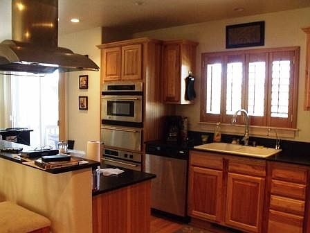 4th image of 10046 Nicolas Dr