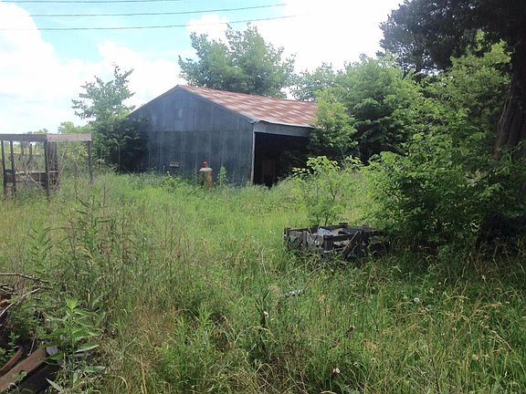 3rd image of 6084 County Road 2500
