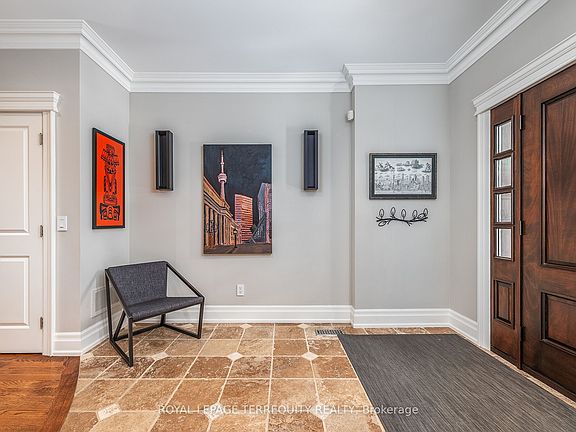 3rd image of 19 Bannon Ave