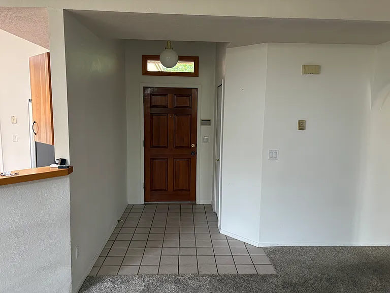 2702 La Silla Dorada — Photo 8