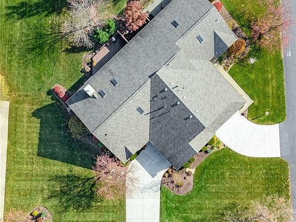 4th image of 9630 Mandel Dr