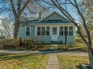 307 S 11th St, Bismarck, ND 58504