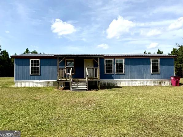 1062 Troups Tomb Rd, Soperton, GA 30457