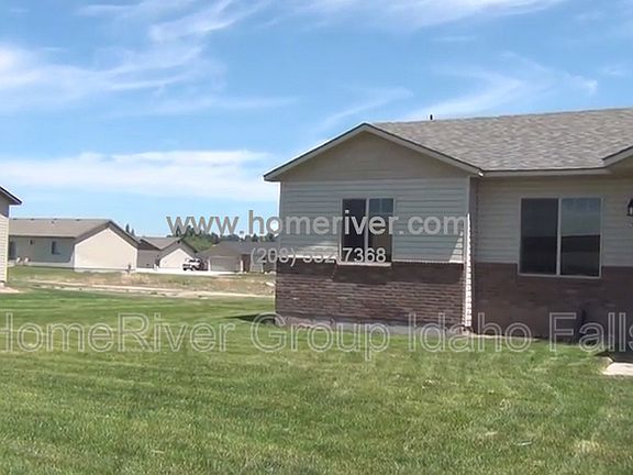 3rd image of 2910 N Golden Rod Dr