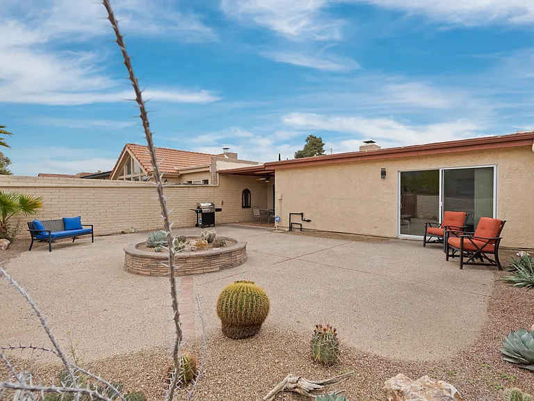4525 E Camino De Oro — Photo 43