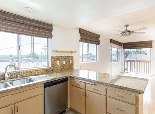 776 Manhattan Beach Blvd, Manhattan Beach, CA 90266