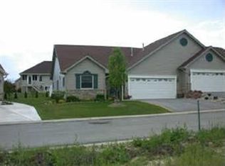 9628 Jackson Ct, Crown Point, IN 46307