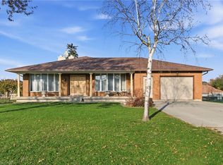 1235 Barton St, Hamilton, ON L8E 5G9