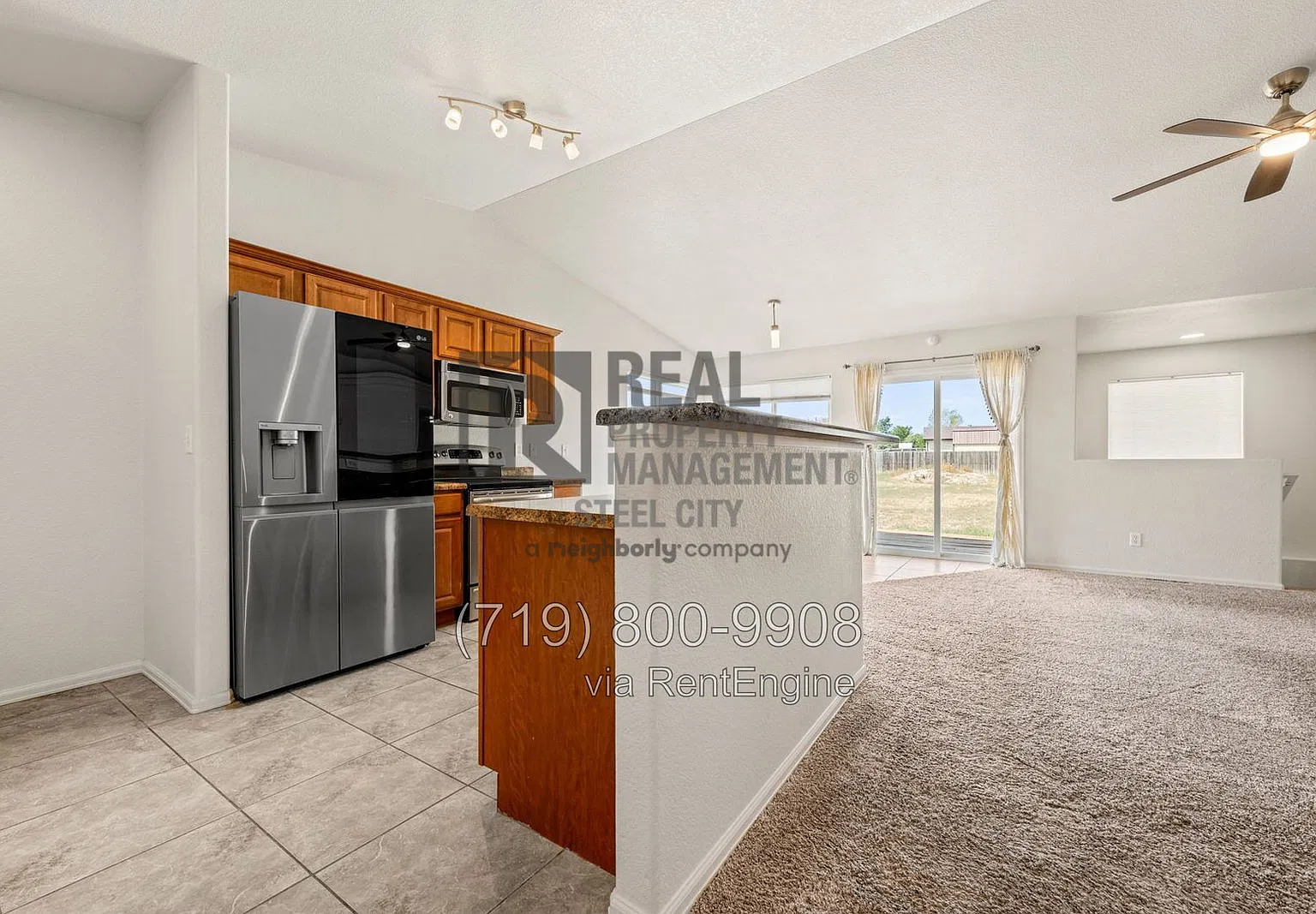 4 bed, 2.5 bath, 2426 sqft, $2,350 — Photo 4