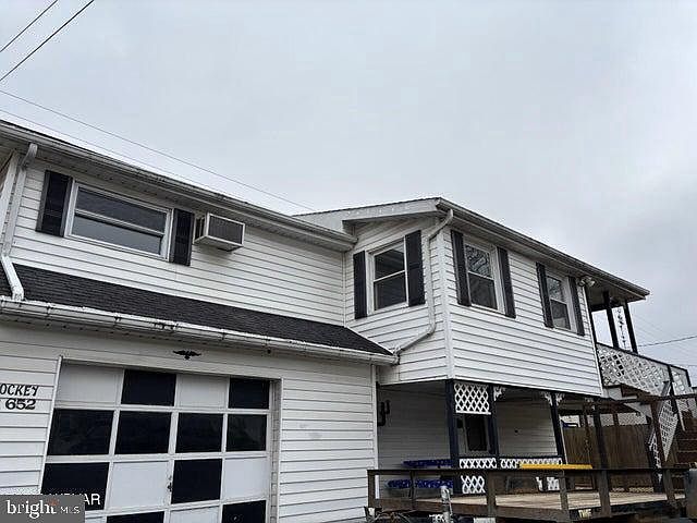 1st image of 652 E Church St #R