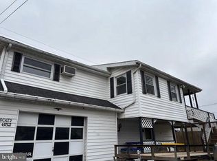 652 E Church St #R, Lock Haven, PA 17745