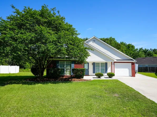 3927 Lillian Guest Cir, Valdosta, GA 31605