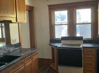 1102 N Sheridan Rd #B, Peoria, IL 61606