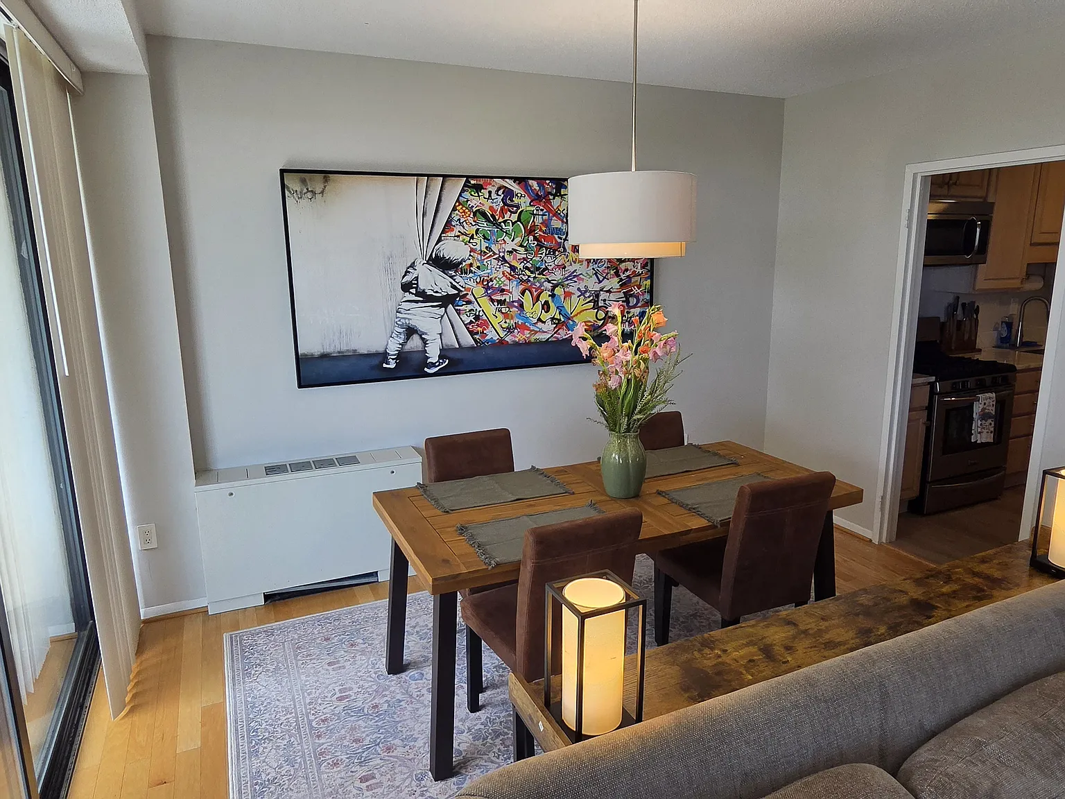 4141 N Henderson Rd — Photo 4